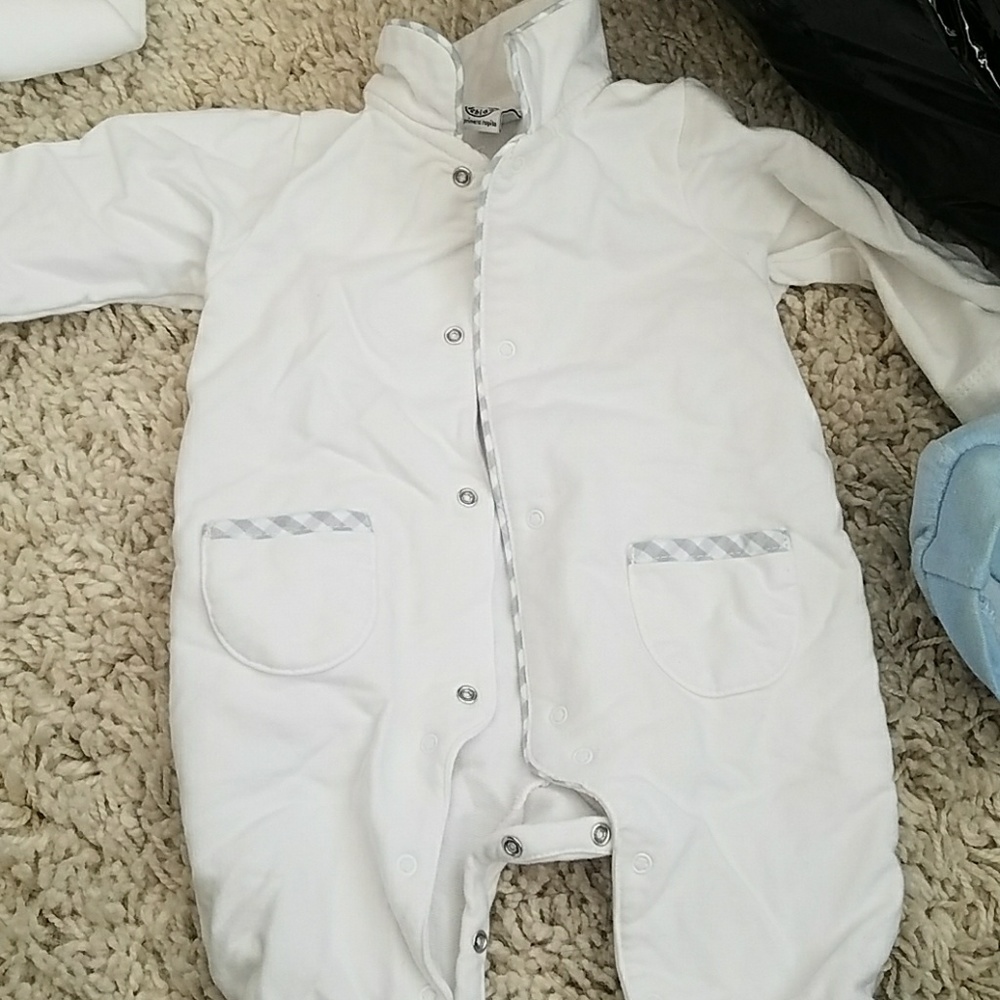 Baby clothes